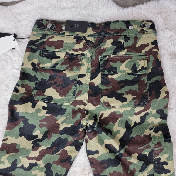 Blue Revival Teddy Cargo Skinny Ankle Camo pants - Picture 15 of 16